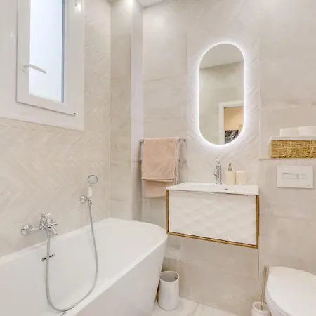Lägenhet Luxurious Flat Champs Elysee Paris